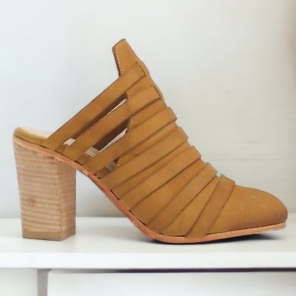 FREE PEOPLE BYRON MULE IN TAUPE SIZE EU 38 / US 7.5 - Picture 3 of 13